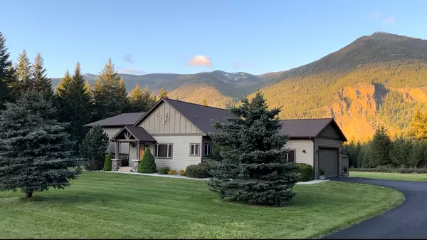 227 Mountain Timbers DR, Columbia Falls, MT 59912