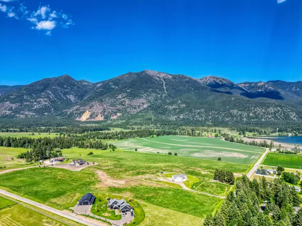 521 Yeoman Hall RD, Kalispell, MT 59901