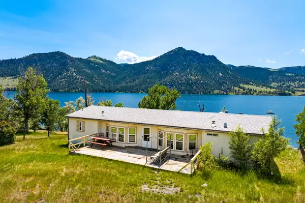 1872 Beartooth RD, Wolf Creek, MT 59648