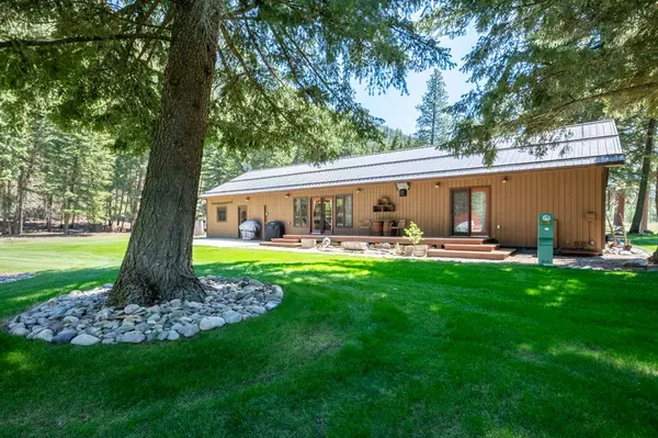 706 Rock Creek RD, Clinton, MT 59825