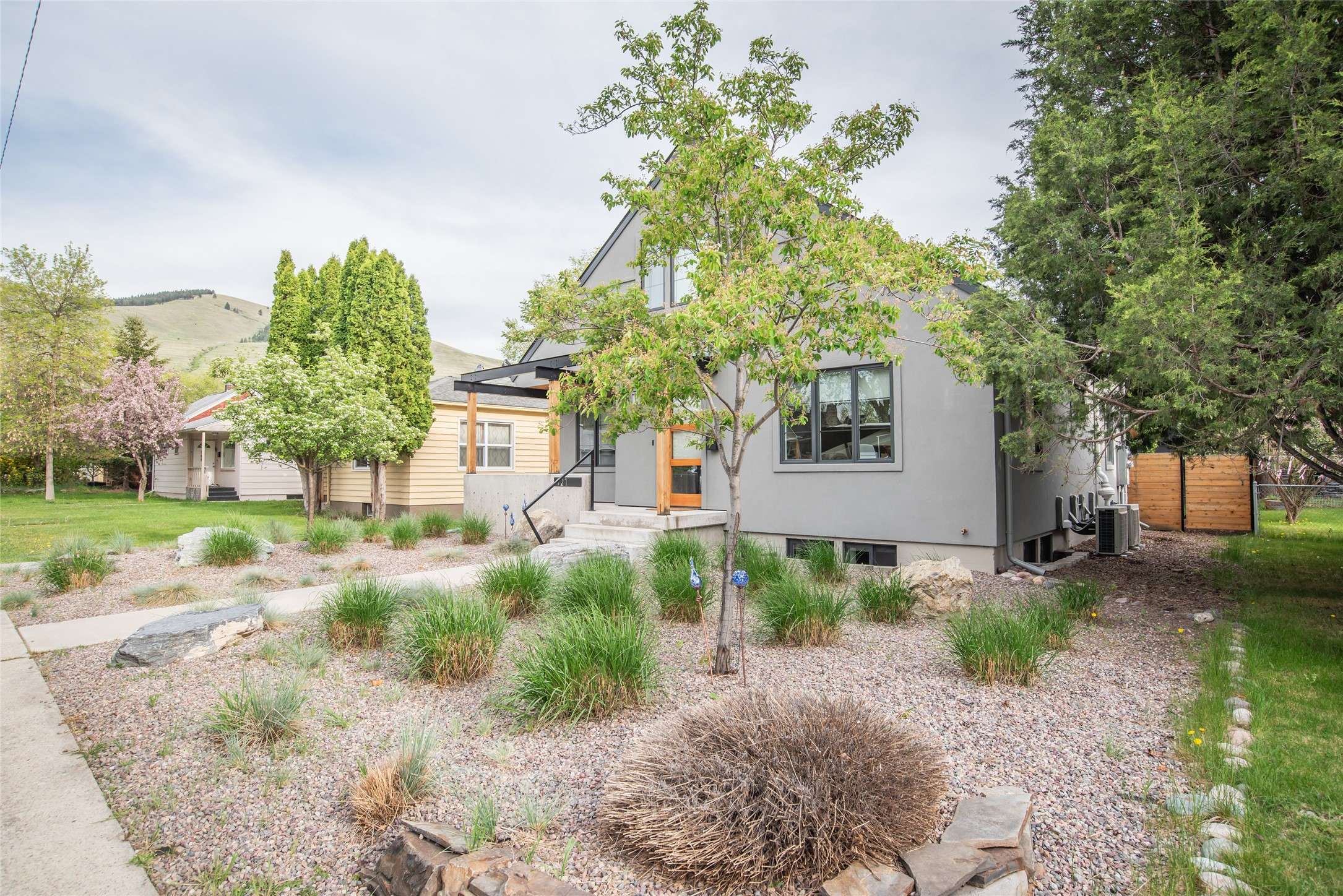 Missoula, MT 59801,121 North AVE W
