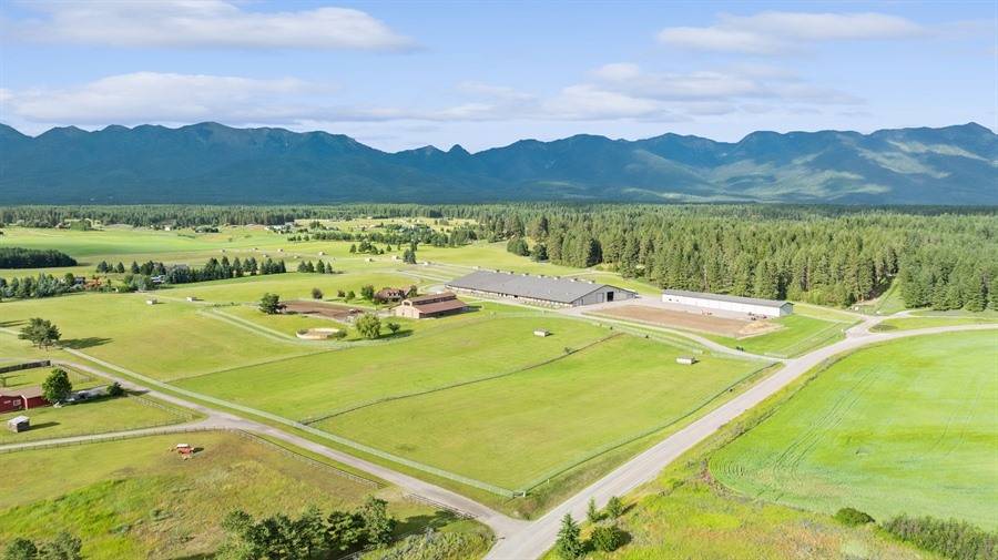 6135 Old Montana Highway 35, Bigfork, MT 59911