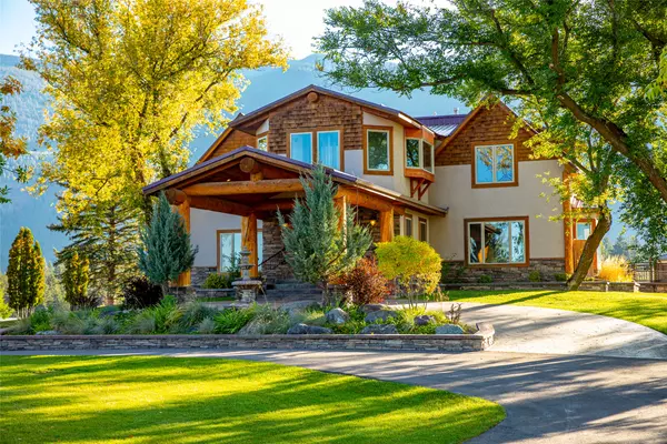 1335 Mooring RD, Columbia Falls, MT 59912