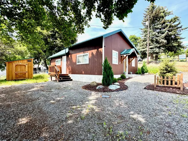 107 Spruce ST,  Thompson Falls,  MT 59873