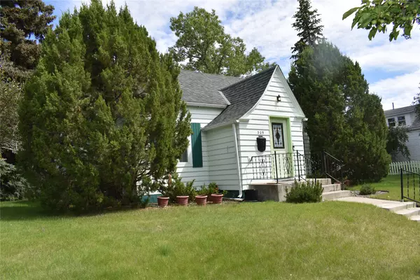 309 S Delaware ST, Conrad, MT 59425