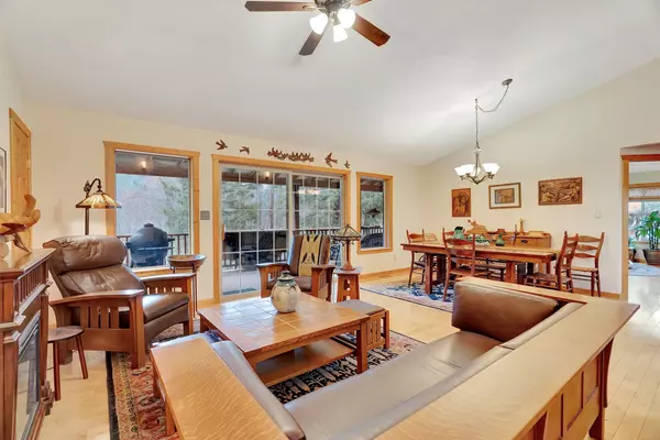Trout Creek, MT 59874,25 River Front DR S
