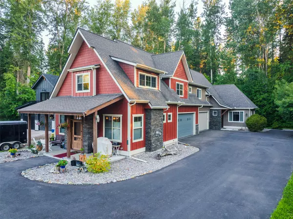66 Cedar Pointe LOOP #Unit A, Columbia Falls, MT 59912