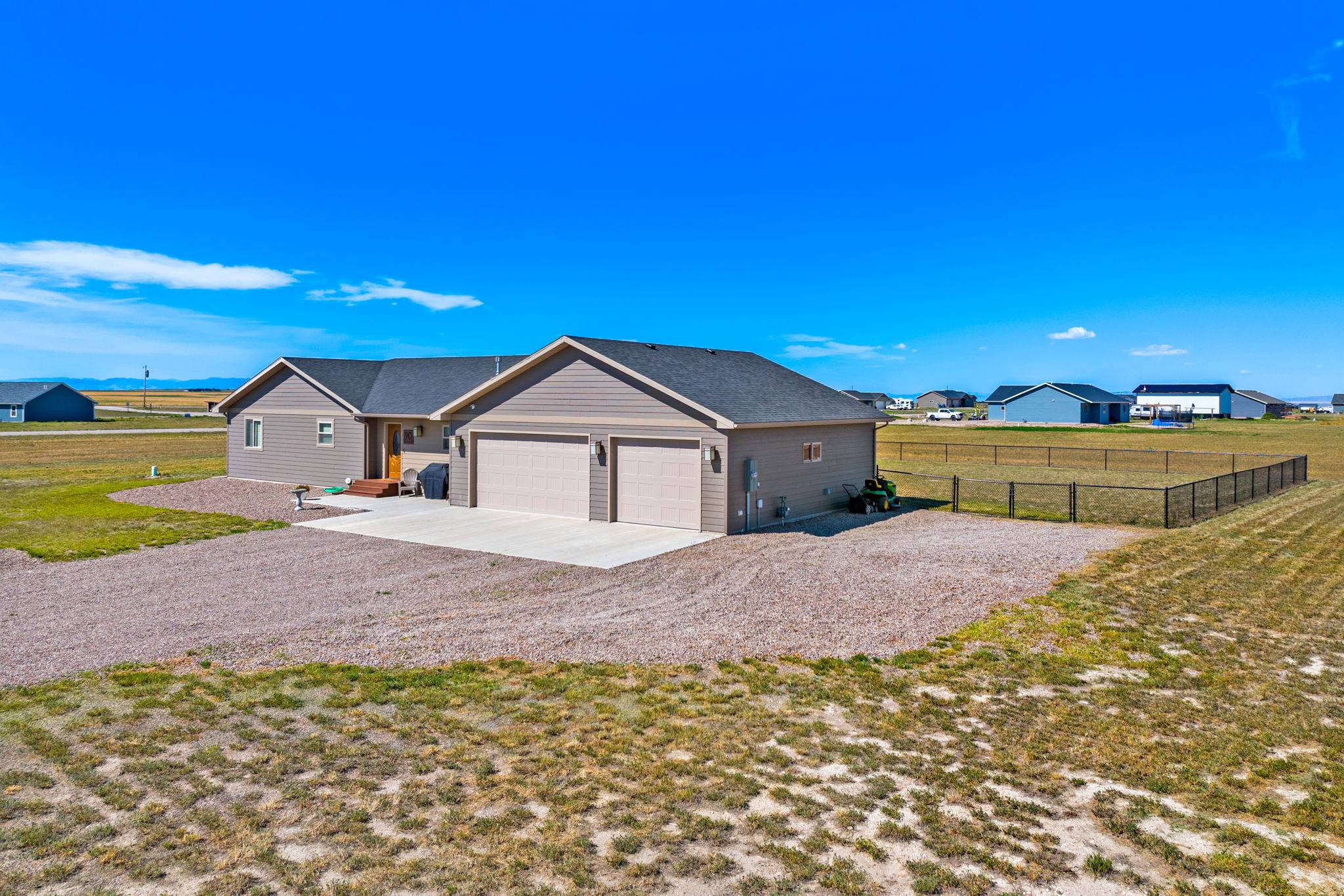 90 Leo LN, Great Falls, MT 59404