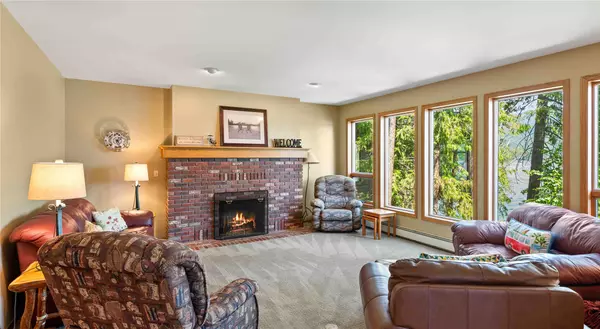 Whitefish, MT 59937,1644 W Lakeshore DR