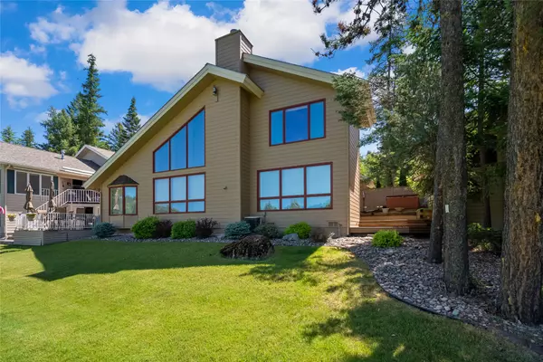 568 Saint Andrews DR, Columbia Falls, MT 59912