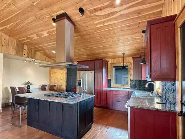 Ennis, MT 59729,200 Shining Mountains Loop RD