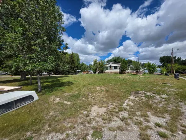 Choteau, MT 59422,407 5th AVE SW