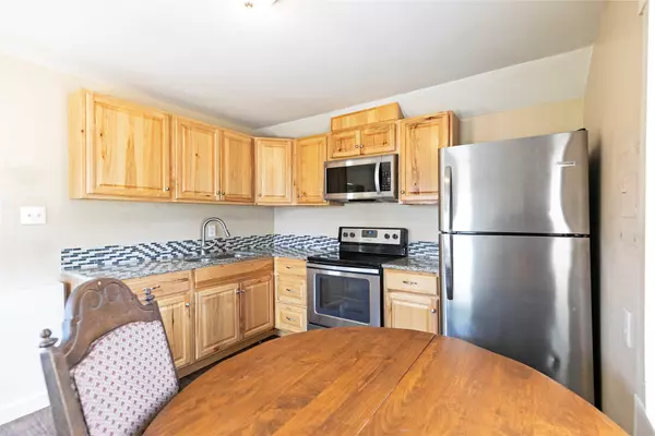 Missoula, MT 59801,1538 S 8th ST W