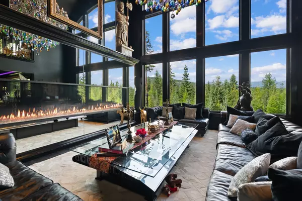 100 Whitefish Hills DR, Whitefish, MT 59937