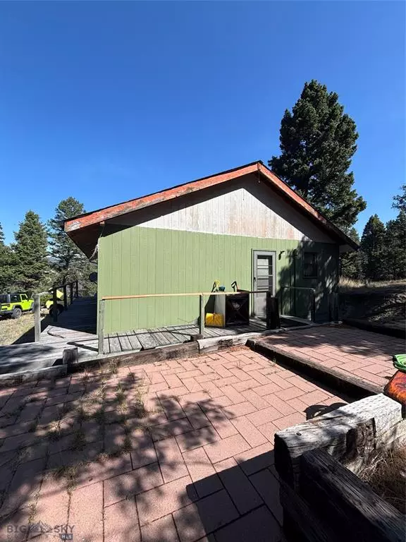Whitehall, MT 59759,16 Cedar Crest RD