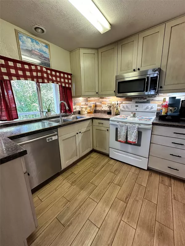 Drummond, MT 59832,123 N Main ST