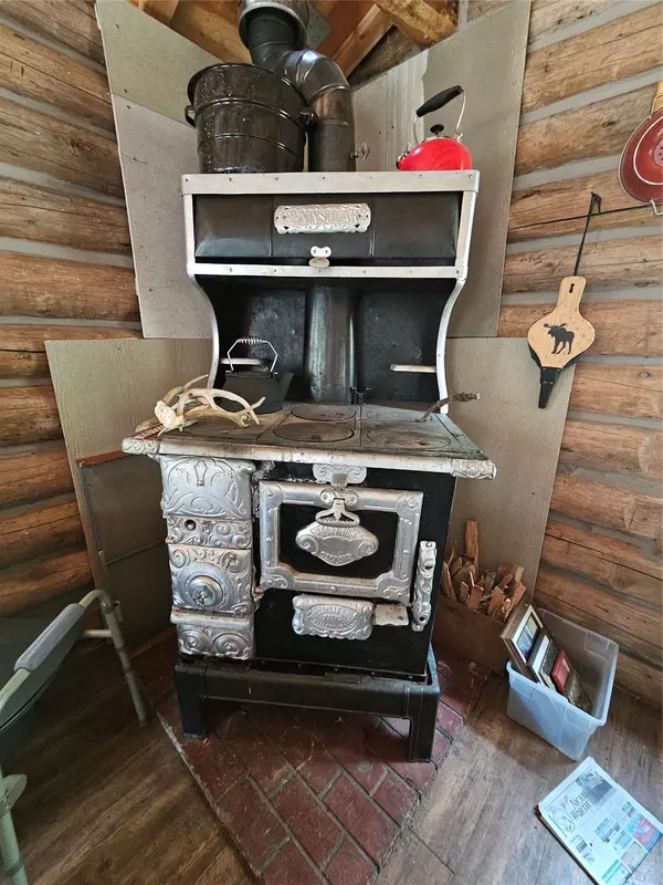 Superior, MT 59872,4487 Pardee Creek RD