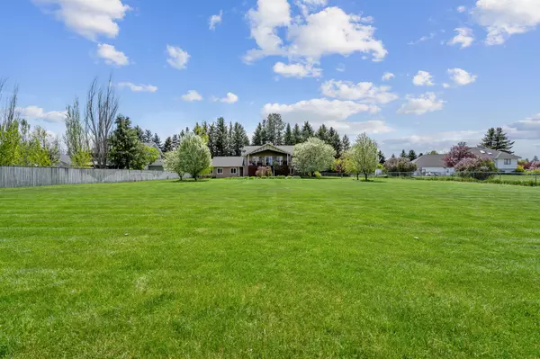 Kalispell, MT 59901,515 Country WAY