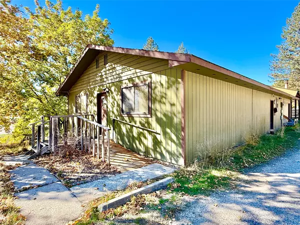 7273 Mt Highway 200, Plains, MT 59859