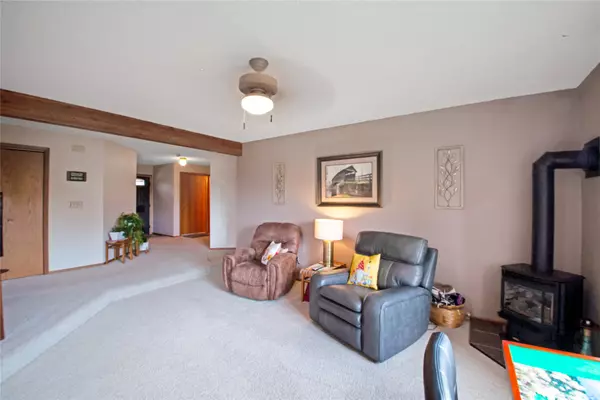 Helena, MT 59601,2552 Heritage DR