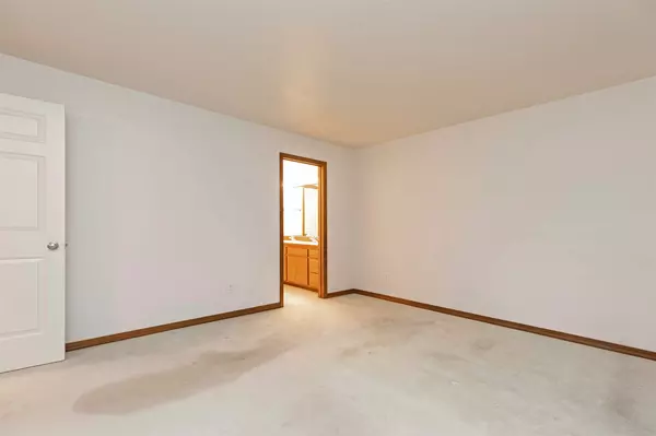 Missoula, MT 59803,5142 Clearview WAY