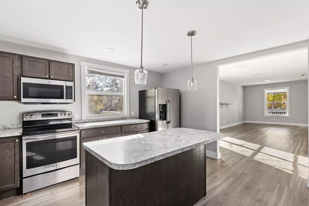 Great Falls, MT 59405,321 7th ST S