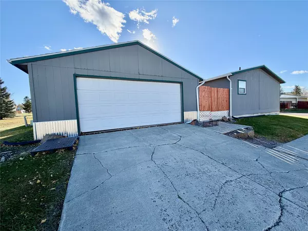 Great Falls, MT 59405,637 Pineridge CT
