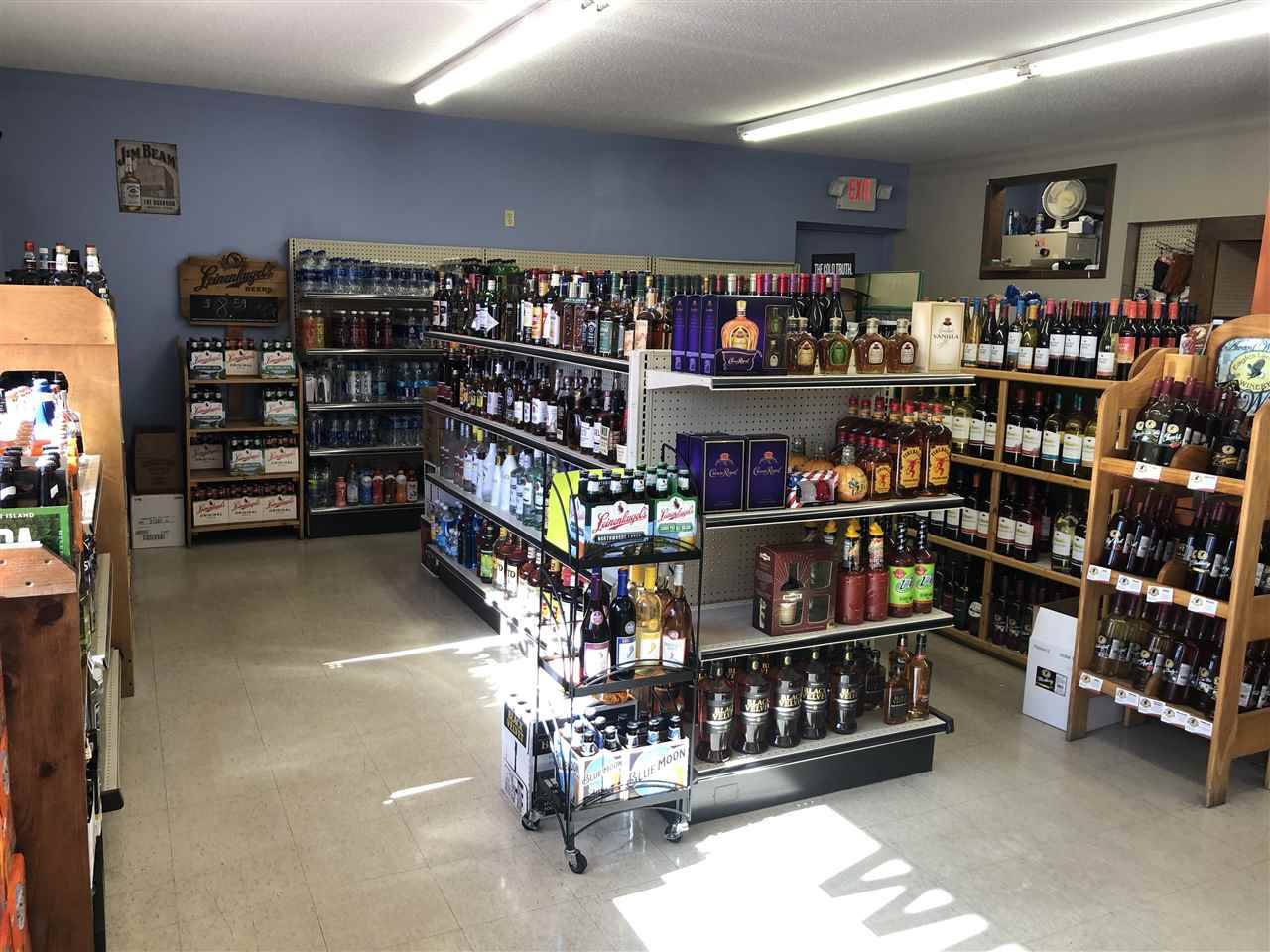Elkader, IA 52043,107 SW First ST