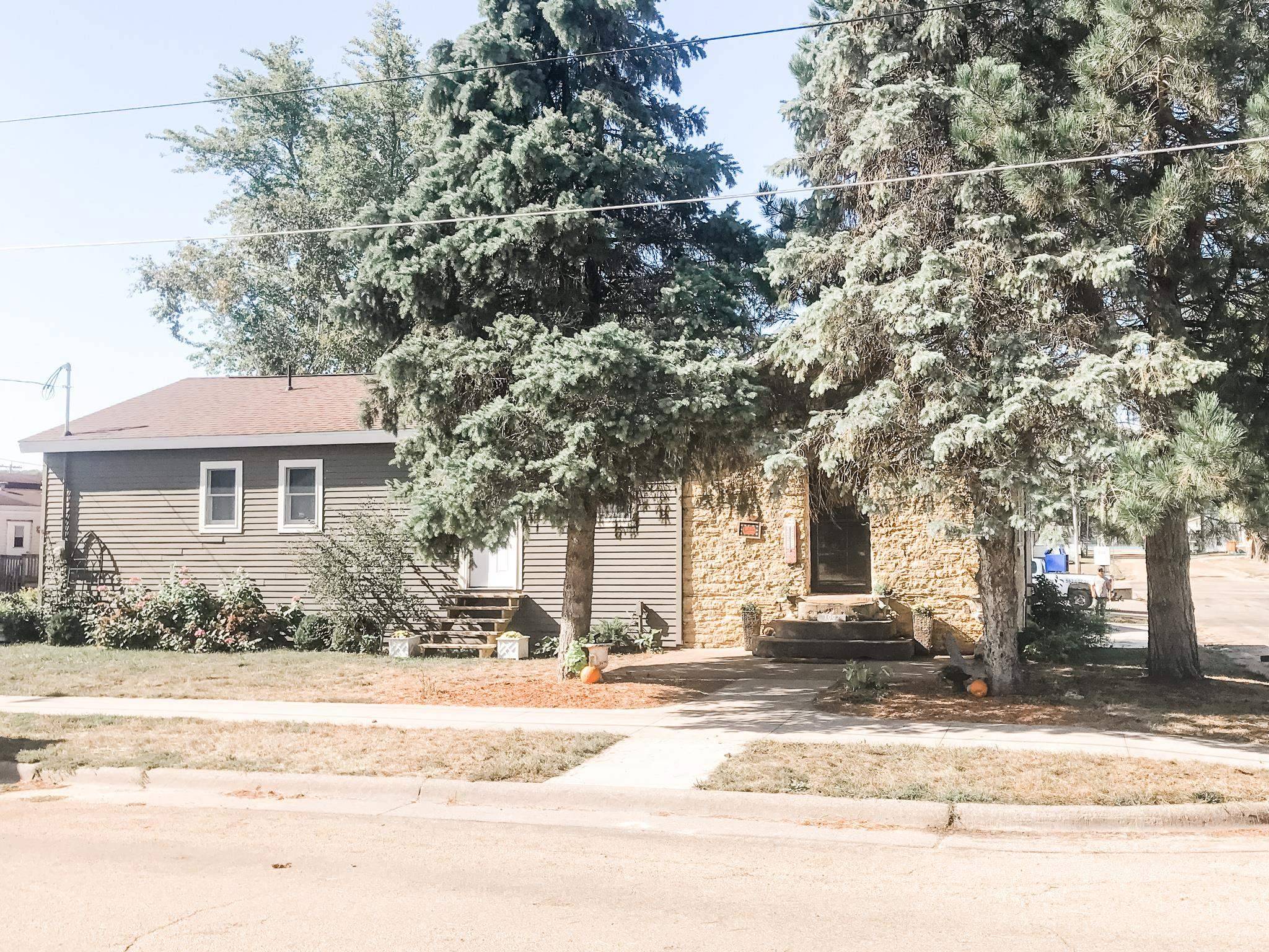 1002 Pearl ST, Sabula, IA 52070