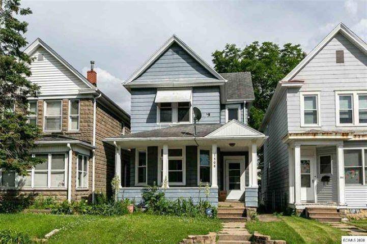 1308 Rhomberg AVE, Dubuque, IA 52001