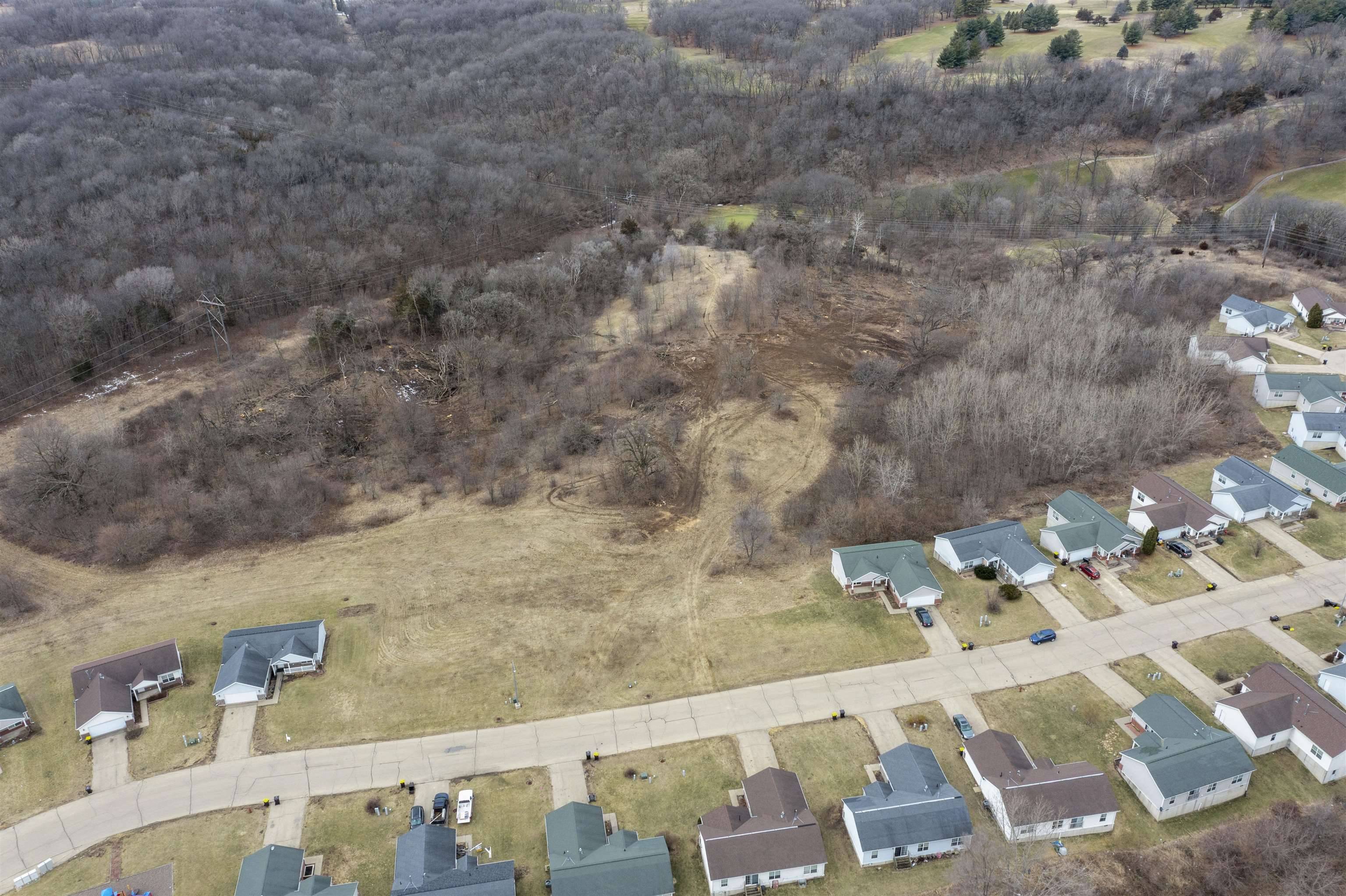 0 Ridge DR, East Dubuque, IL 61025