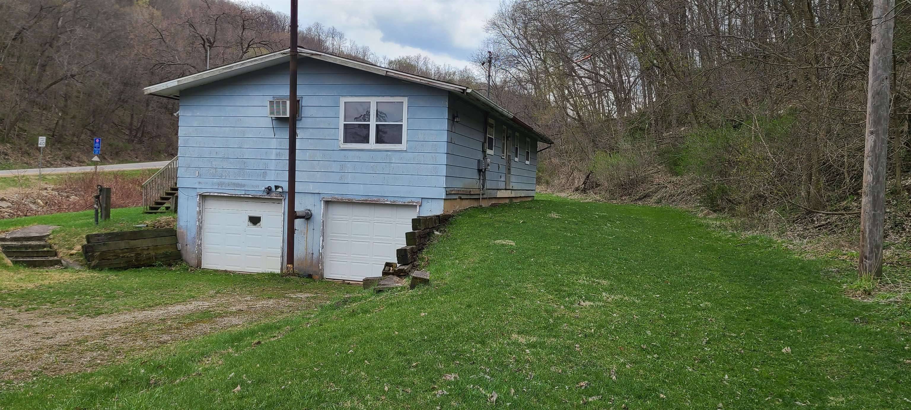 Mcgregor, IA 52157,14465 Great River RD