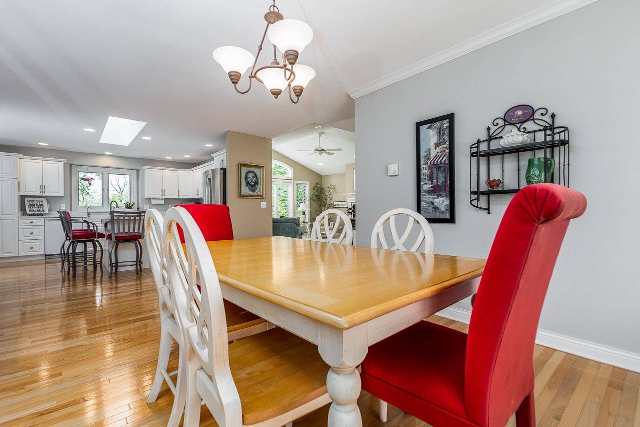 Dubuque, IA 52002,2401 Spruce Wood DR