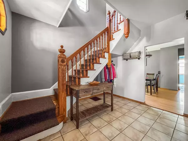 Dubuque, IA 52001,953 Wilson AVE