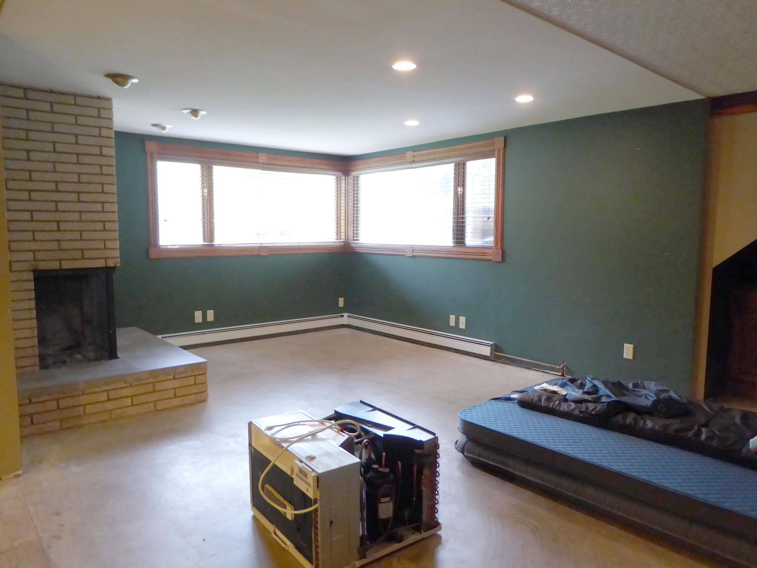 Dubuque, IA 52003,869 Ramona ST
