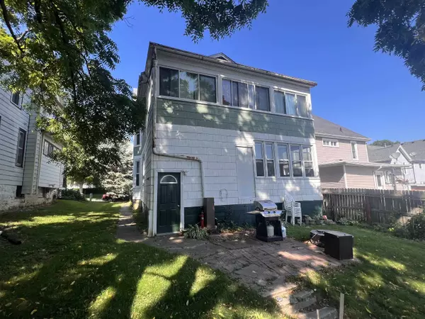 Dubuque, IA 52001,440 Winona ST