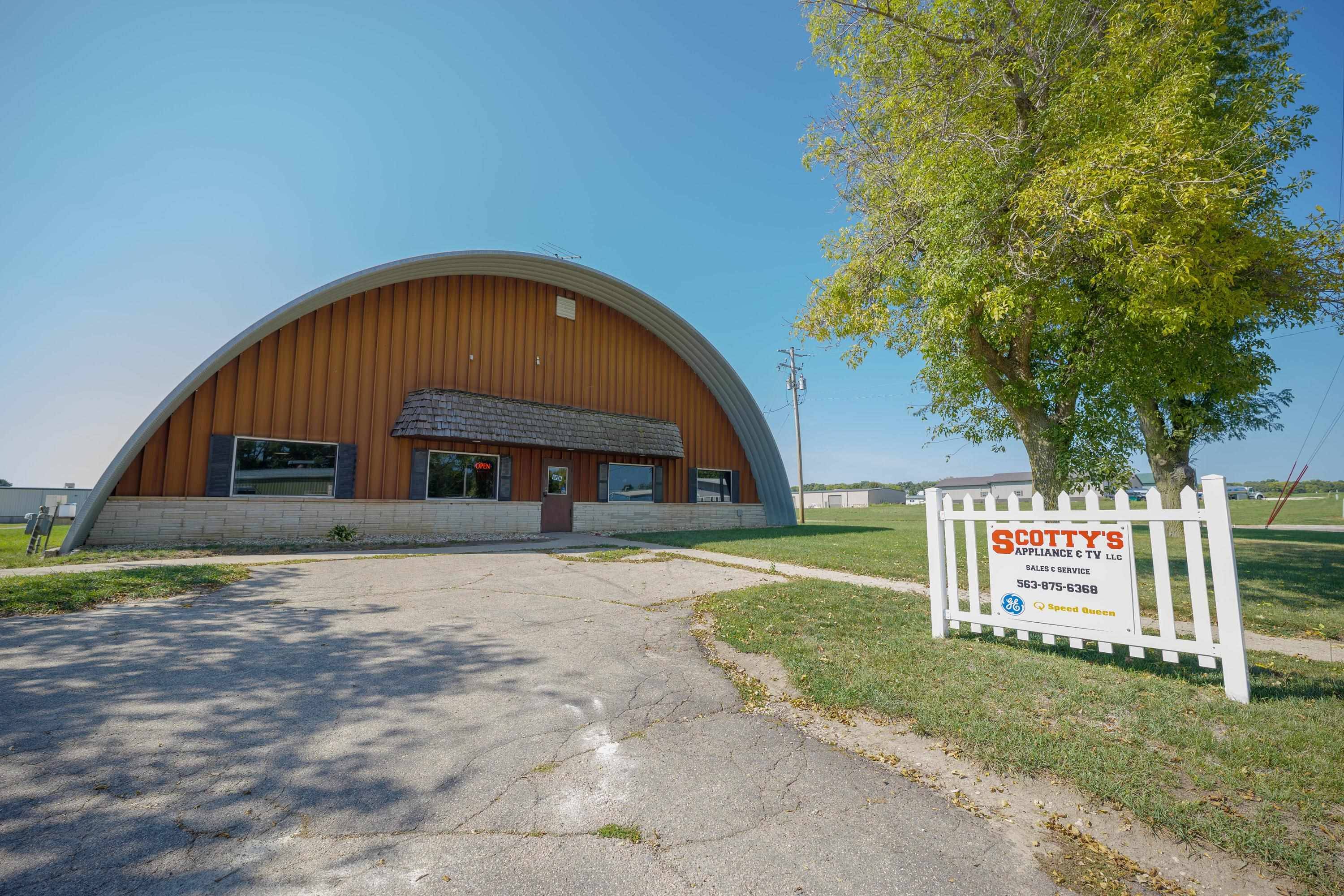 529 5th Street NW, Dyersville, IA 52040