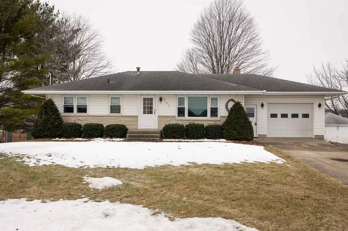 Dyersville, IA 52040,31922 Olde Castle RD