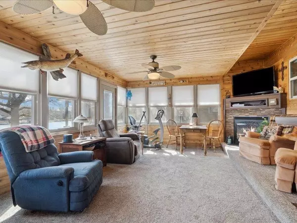 Manchester, IA 52057,25910 206th AVE