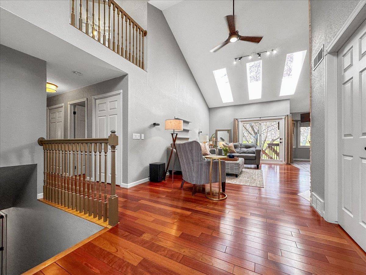 Dubuque, IA 52001,3177 Caroline CT