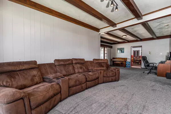 Dubuque, IA 52001,324 Chappel CT