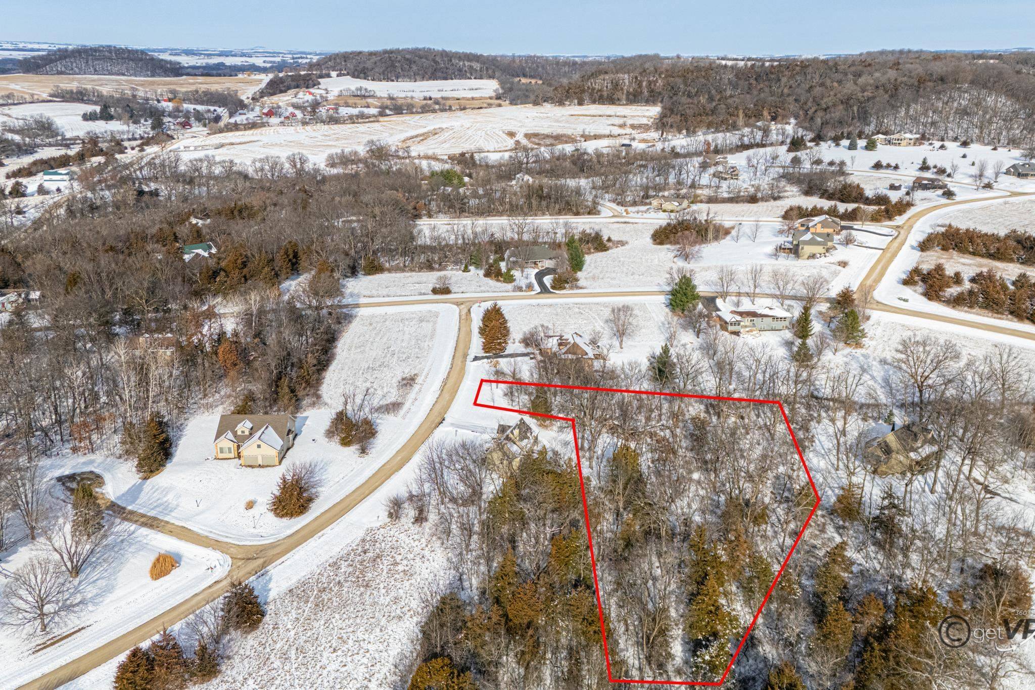 6 Bayberry DR, Galena, IL 61036