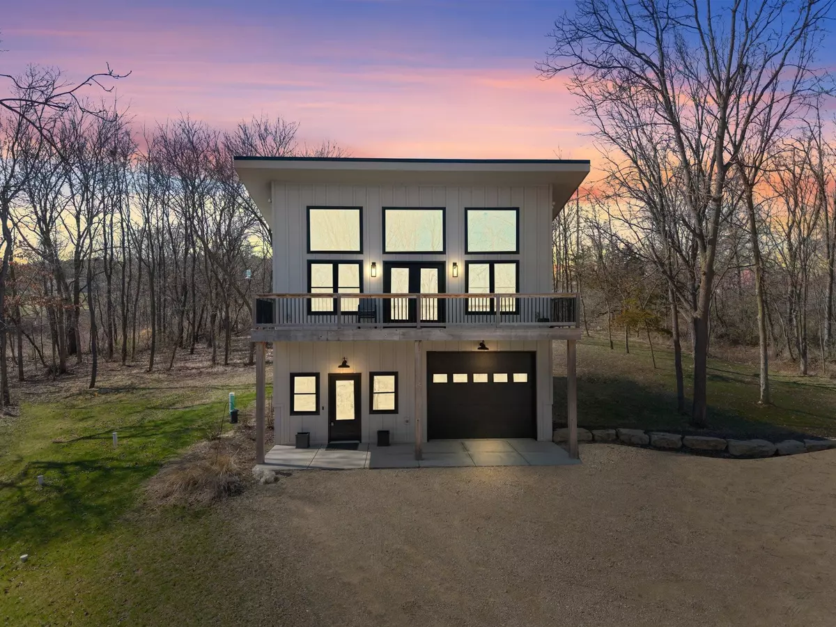 Darlington, WI 53530,13925 2nd RD