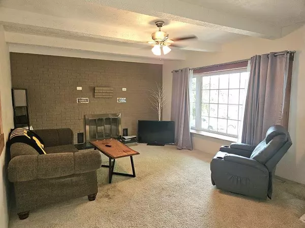 Delhi, IA 52223,401 5th ST