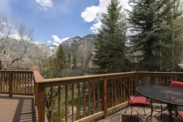 Telluride, CO 81435,327 N Fir ST #A