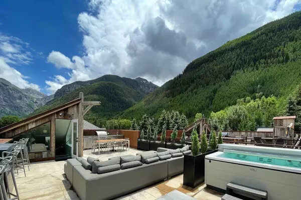 Telluride, CO 81435,360 S Pine ST #12