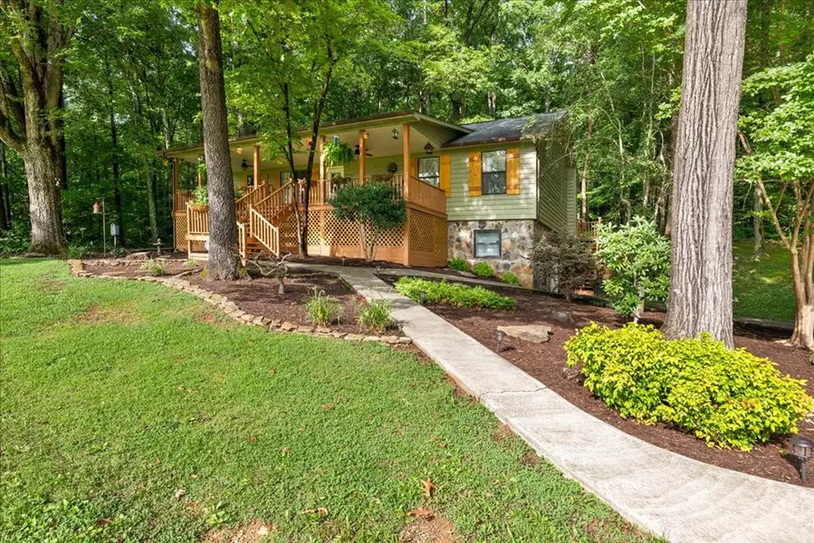 429 County Road 783, Etowah, TN 37331