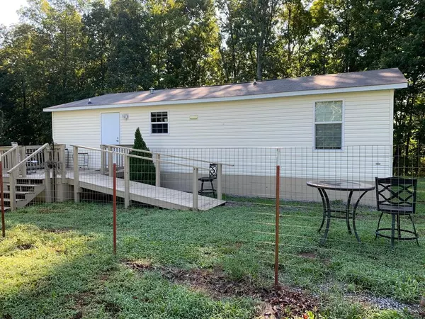 198 Hickory Hill LN, Decatur, TN 37322