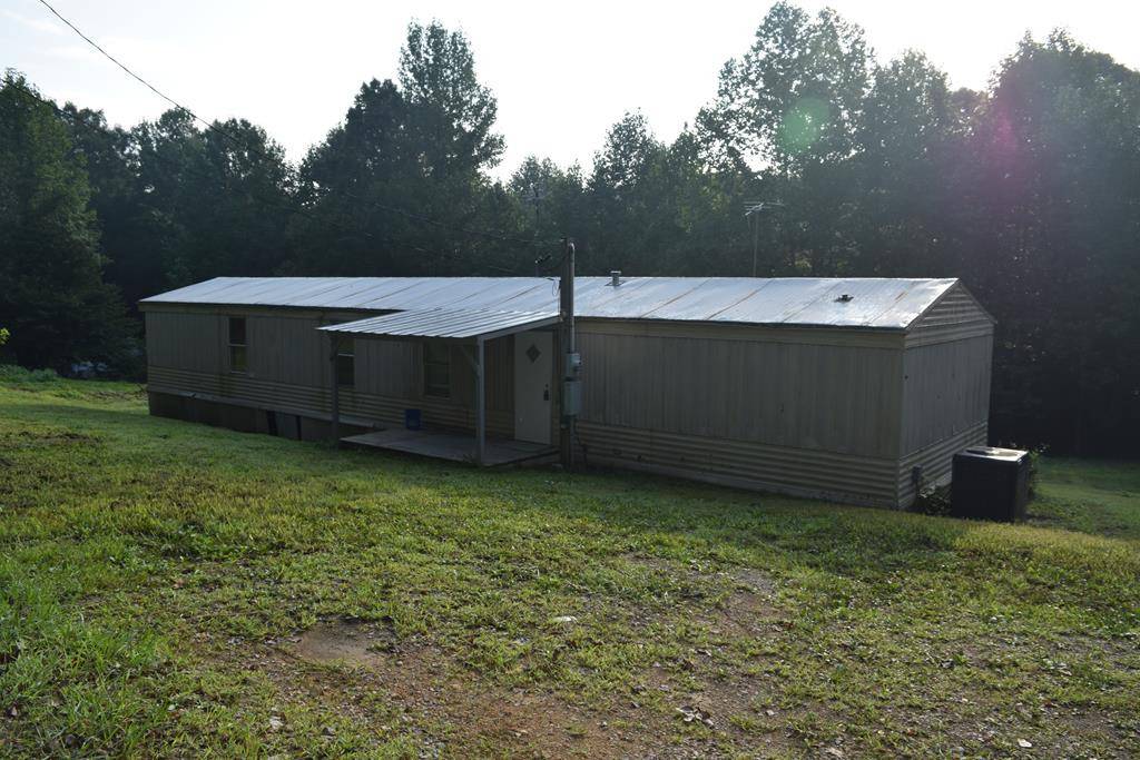 Ocoee, TN 37361,142 Peak LN
