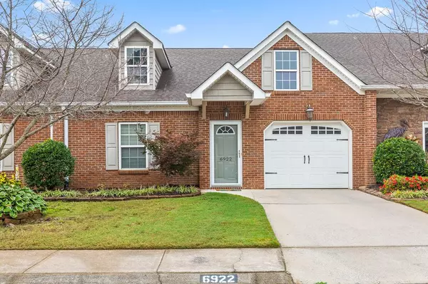 6922 Village Lake CIR, Chattanooga, TN 37412